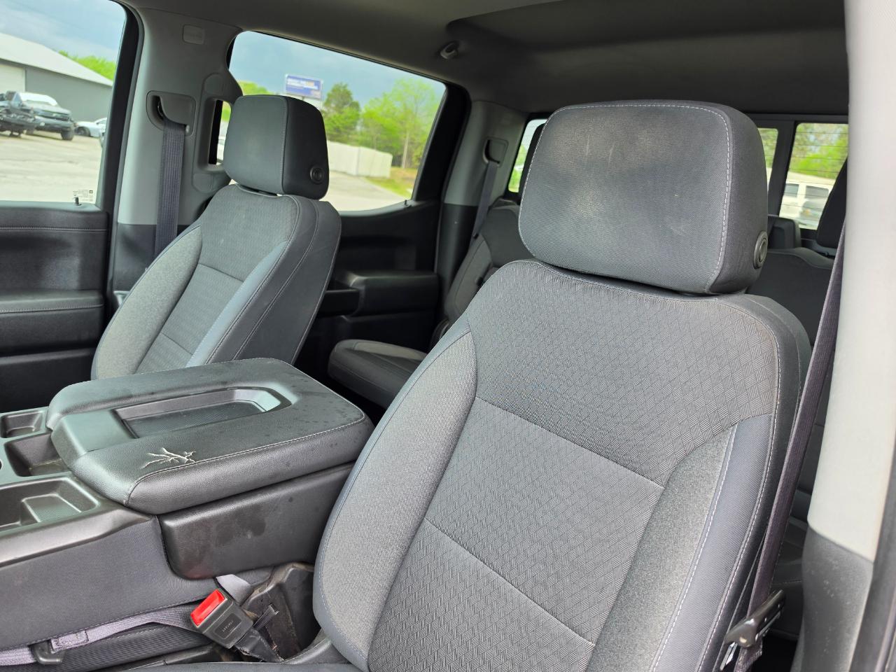 Chevrolet Silverado 1500 4WD Crew Cab 147" LT 2019