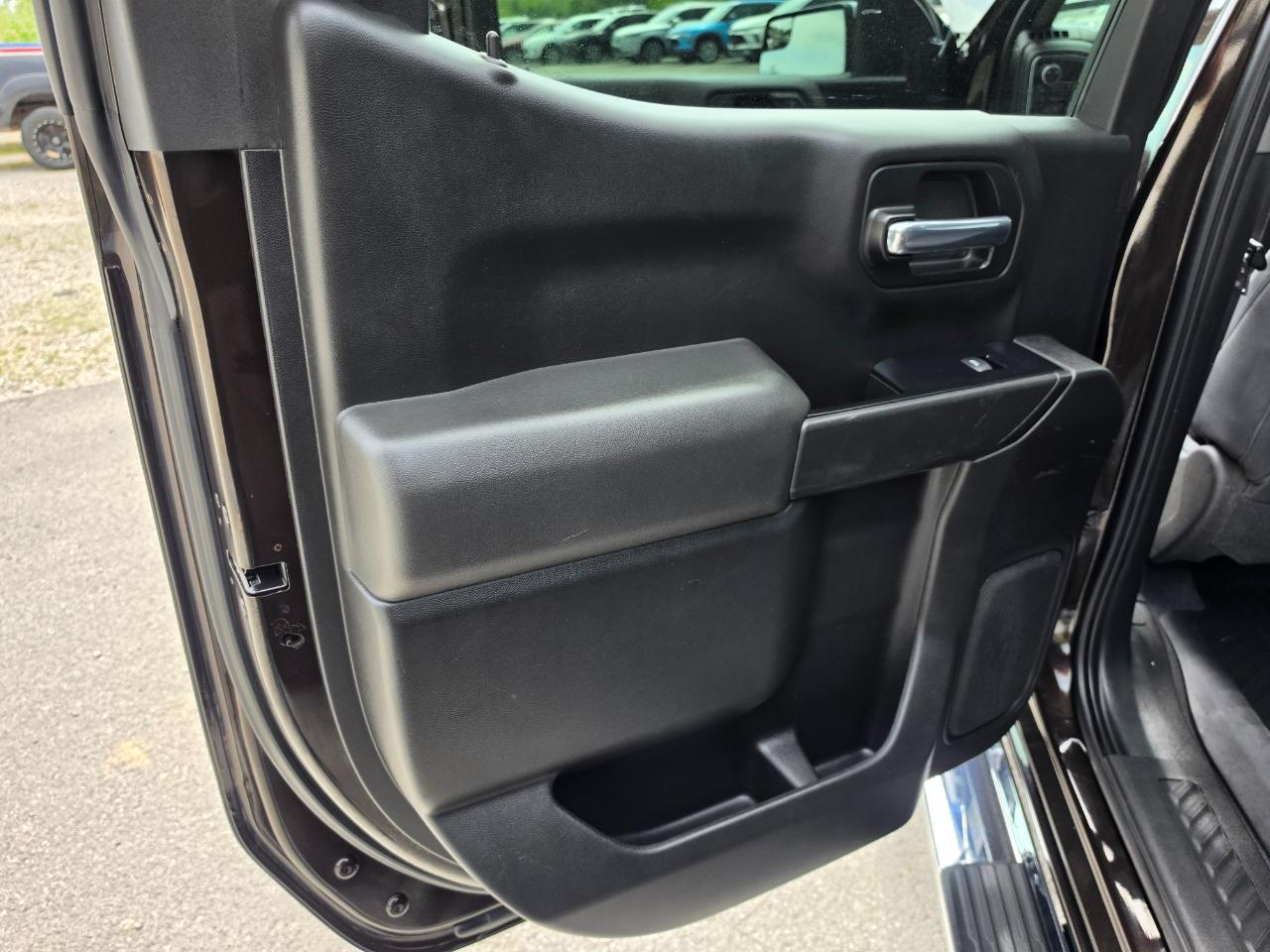 Chevrolet Silverado 1500 4WD Crew Cab 147" LT 2019