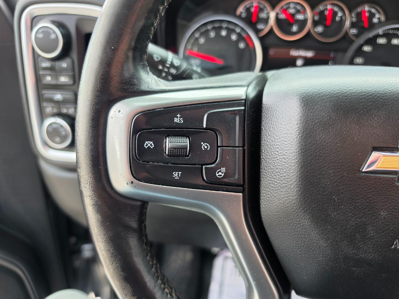 Chevrolet Silverado 1500 4WD Crew Cab 147" LT 2019