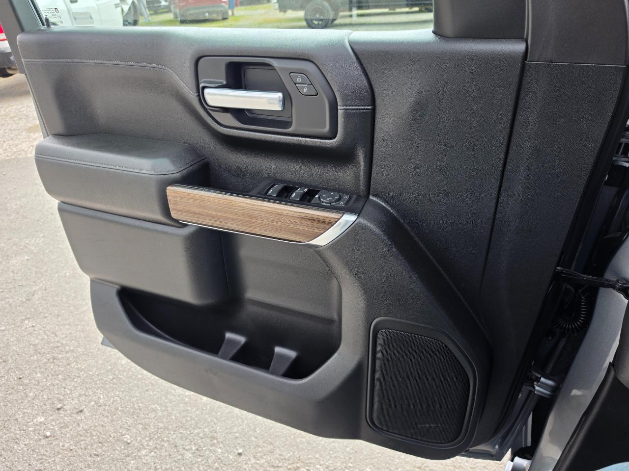 Chevrolet Silverado 1500 4WD Crew Cab 147" LT 2019