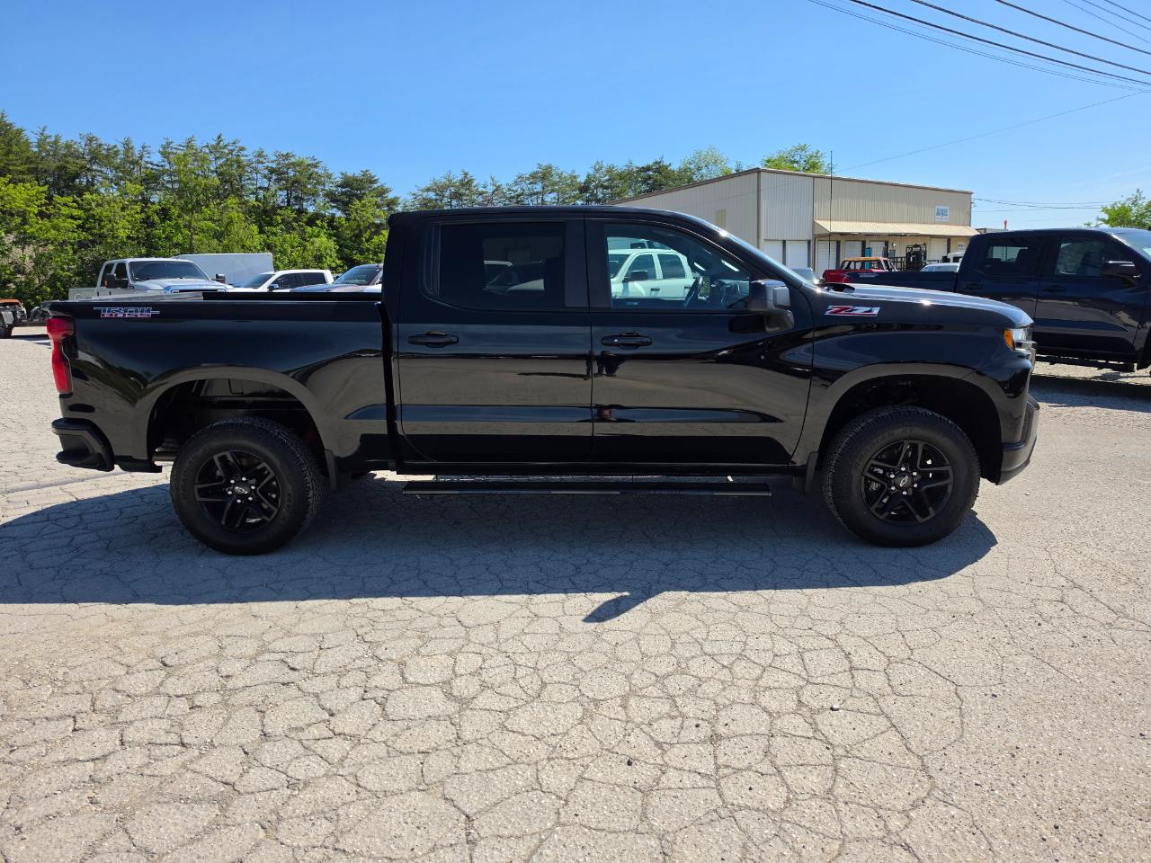 Chevrolet Silverado 1500 4WD Crew Cab 147" LT Trail Boss 2021