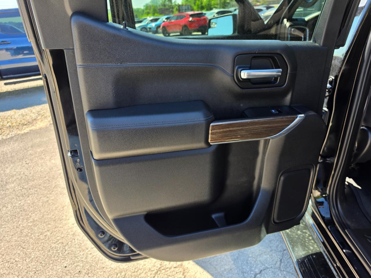 Chevrolet Silverado 1500 4WD Crew Cab 147" LT Trail Boss 2021