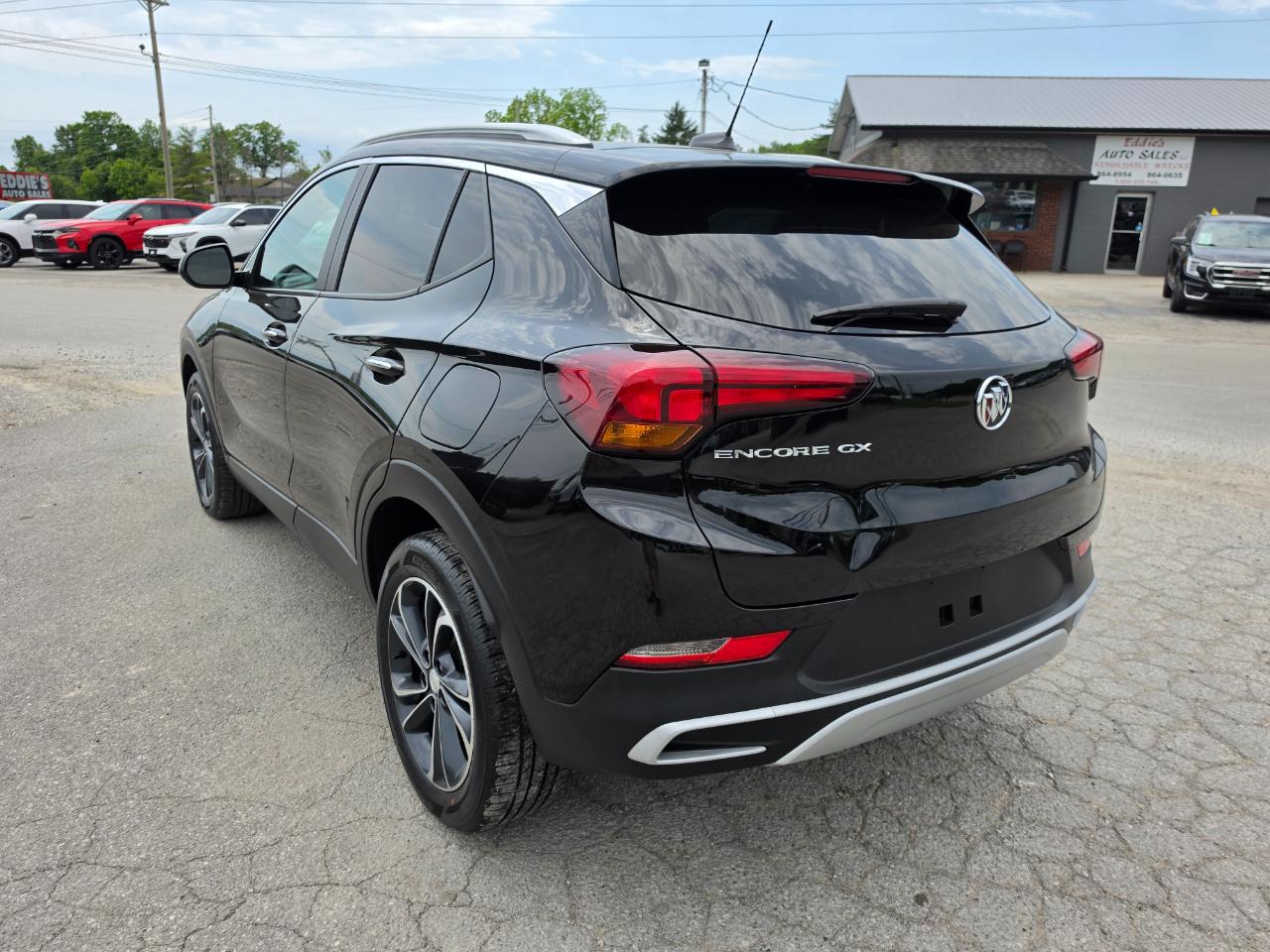 Buick Encore GX FWD 4dr Select 2023