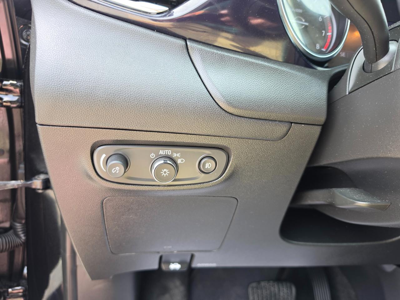 Buick Encore GX FWD 4dr Select 2023