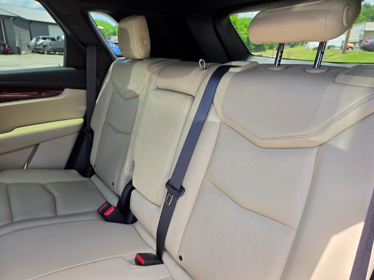 Cadillac XT5 FWD 4dr Luxury 2017