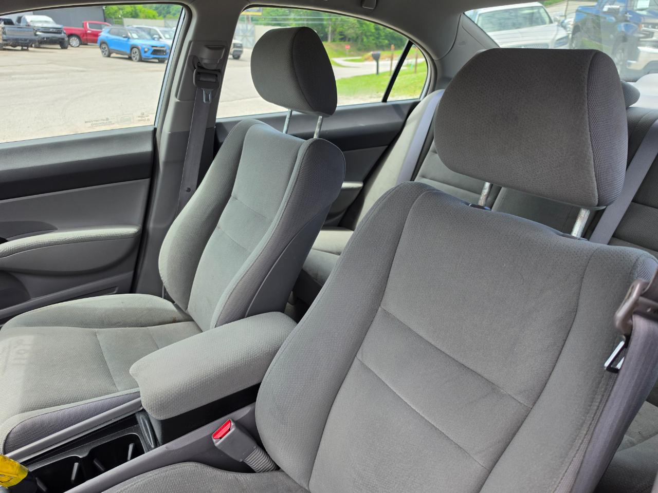 Honda Civic Sdn 4dr Man DX-G 2010