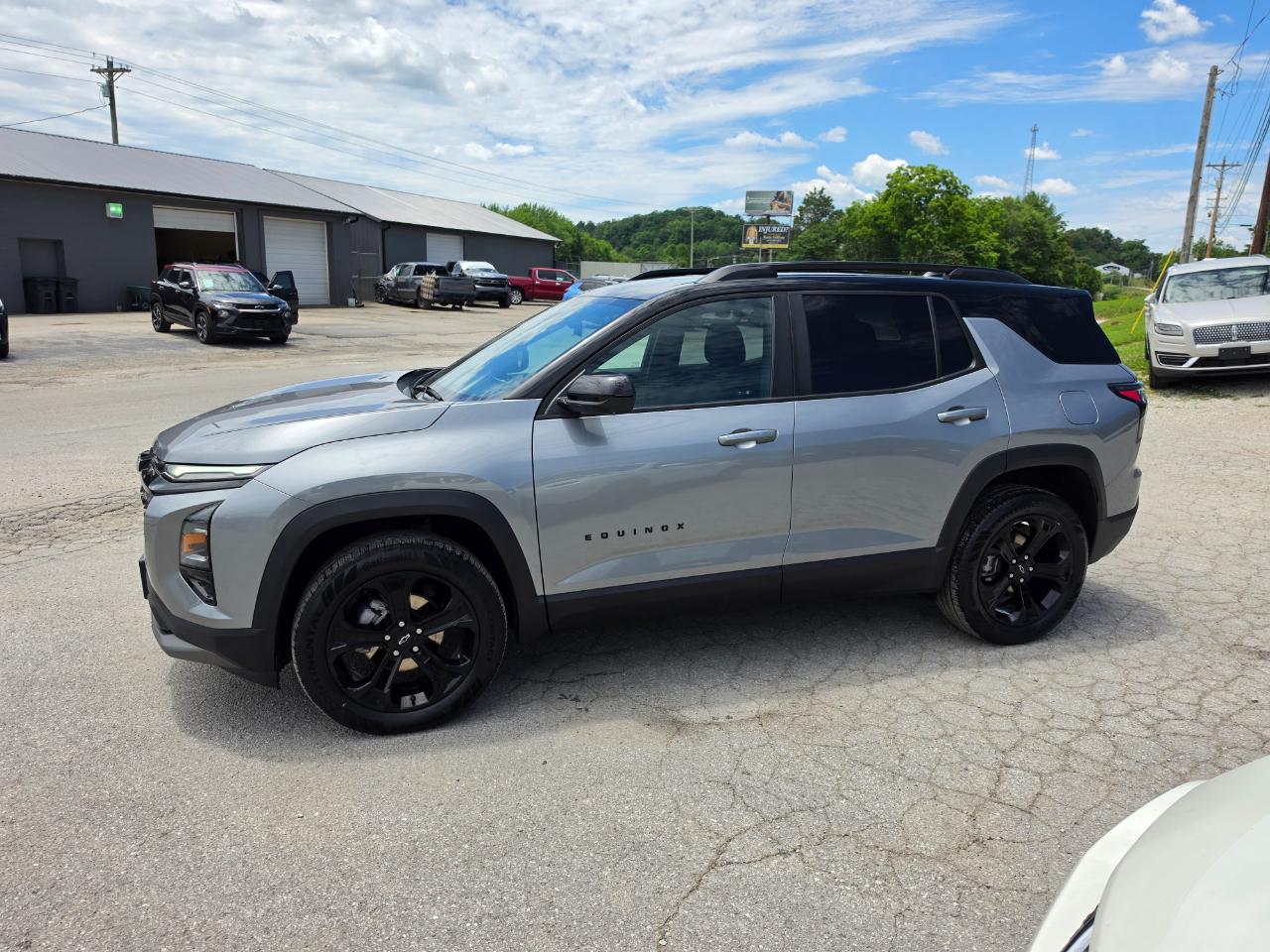 Chevrolet Equinox FWD 4dr LT w/1LT 2025