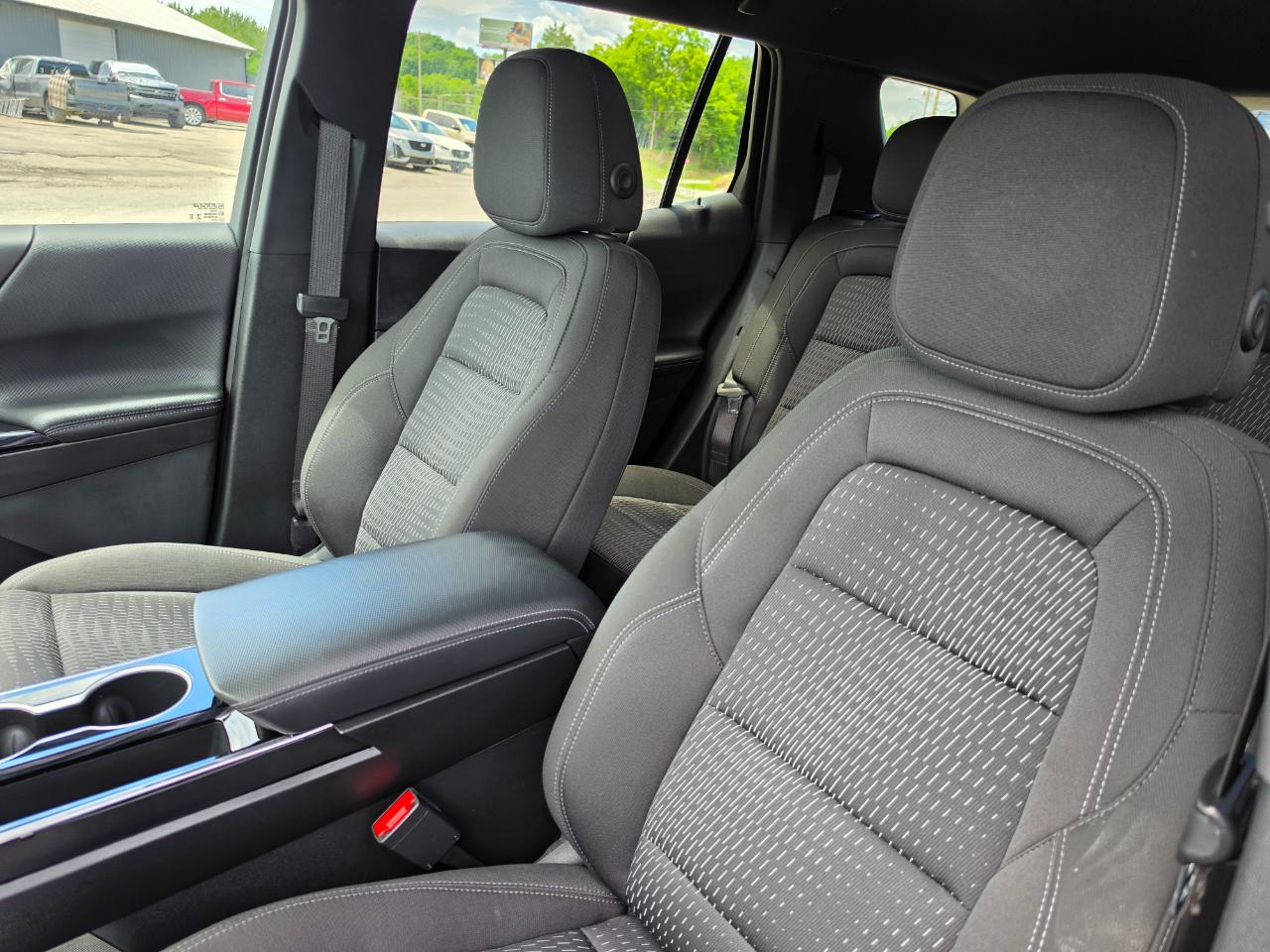 Chevrolet Equinox FWD 4dr LT w/1LT 2025
