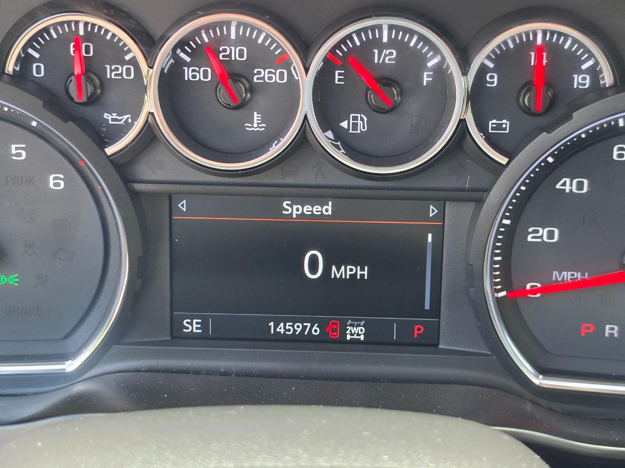Chevrolet Silverado 1500 4WD Crew Cab 147" RST 2019