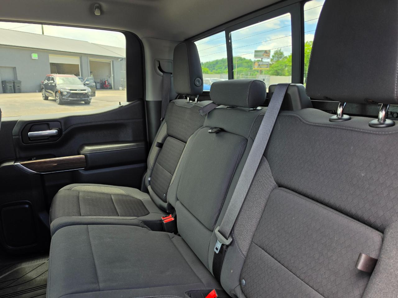 Chevrolet Silverado 1500 4WD Crew Cab 147" RST 2019