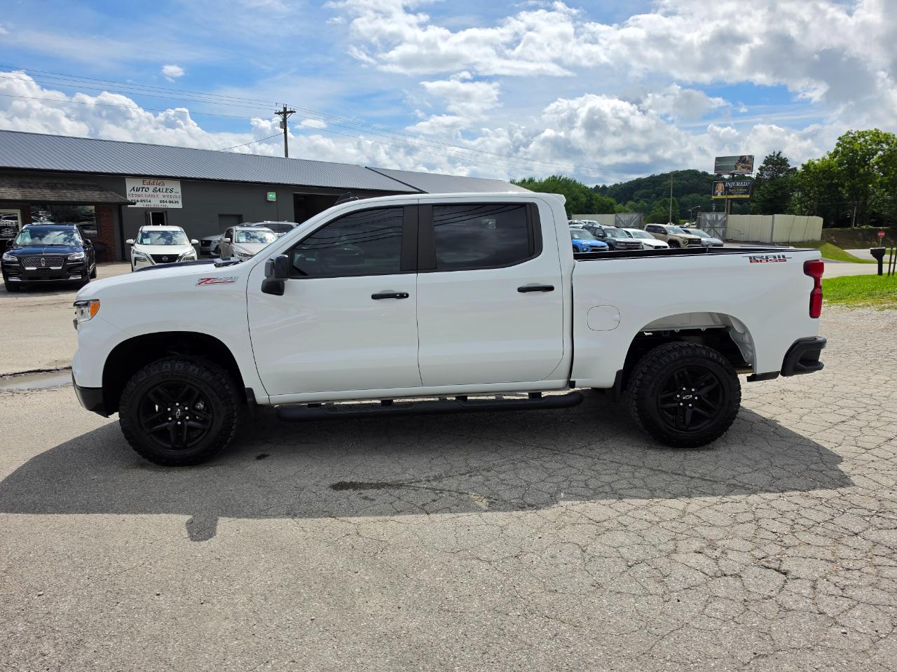 Chevrolet Silverado 1500 4WD Crew Cab 147" LT Trail Boss 2022