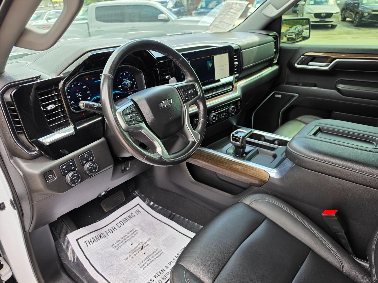 Chevrolet Silverado 1500 4WD Crew Cab 147" LT Trail Boss 2022