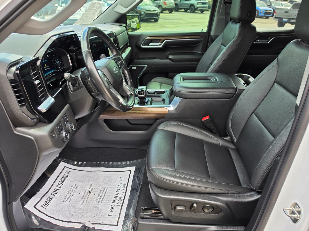 Chevrolet Silverado 1500 4WD Crew Cab 147" LT Trail Boss 2022