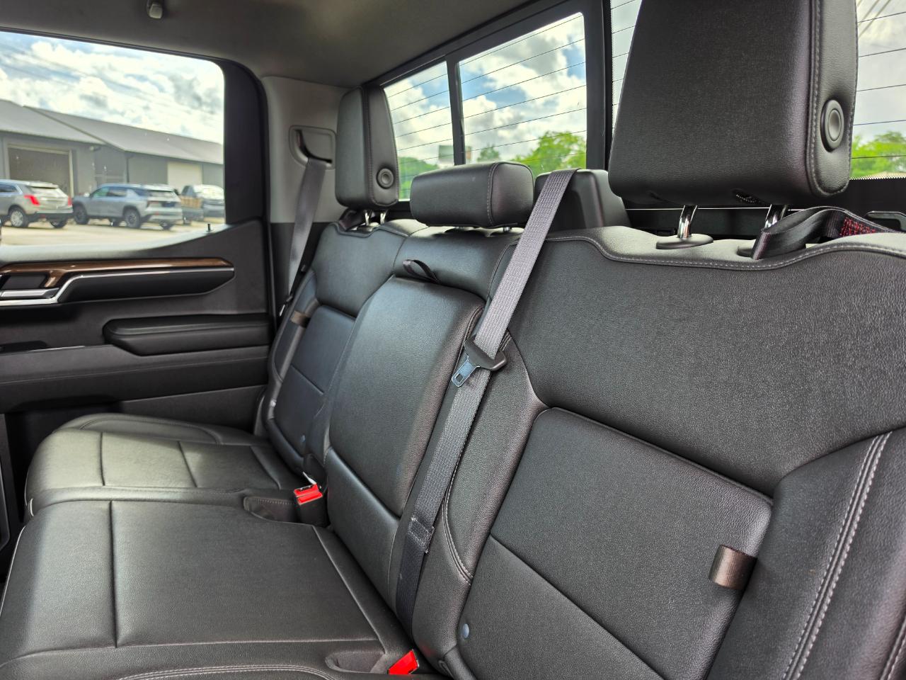 Chevrolet Silverado 1500 4WD Crew Cab 147" LT Trail Boss 2022