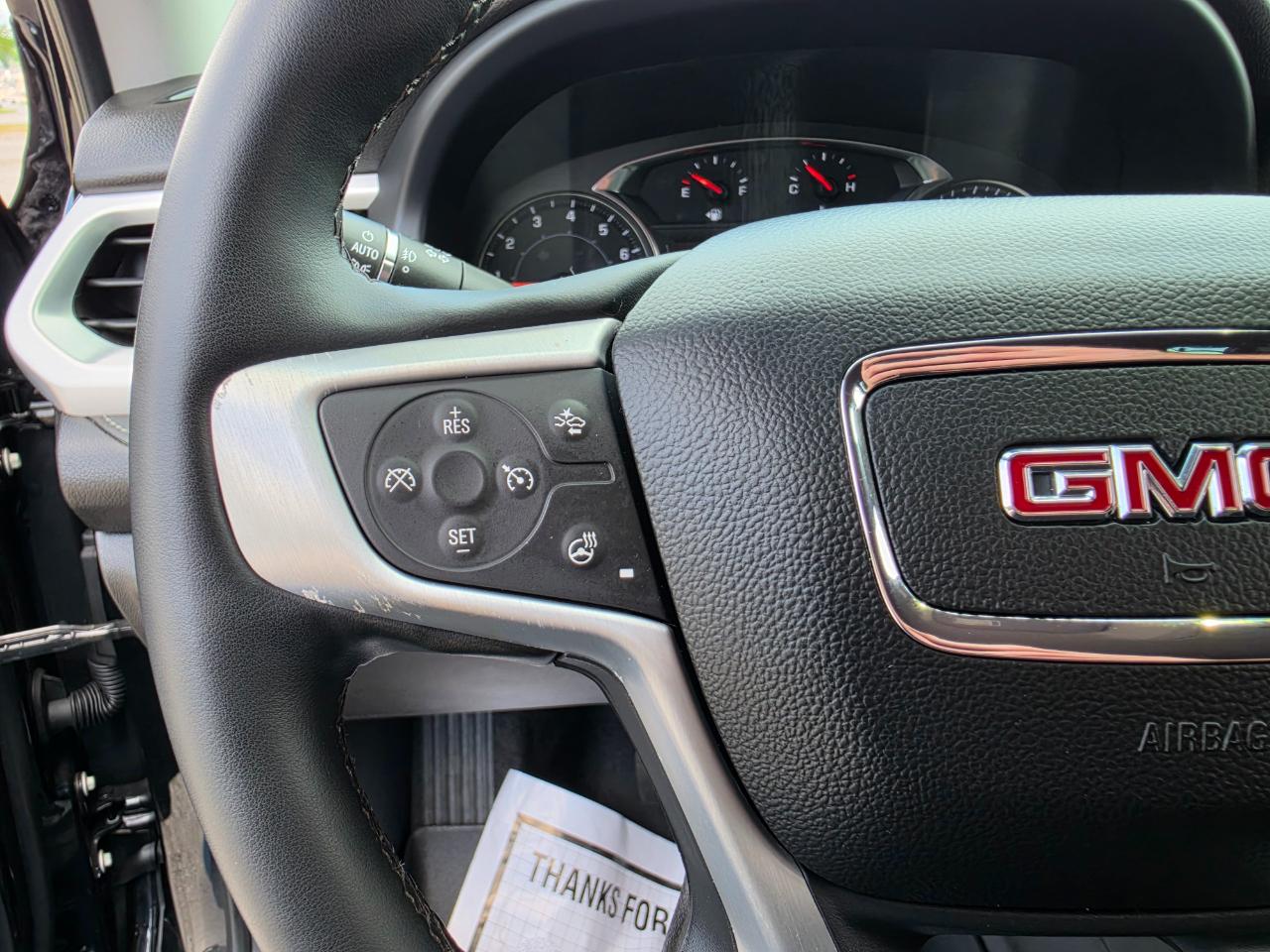GMC Acadia FWD 4dr SLT 2023