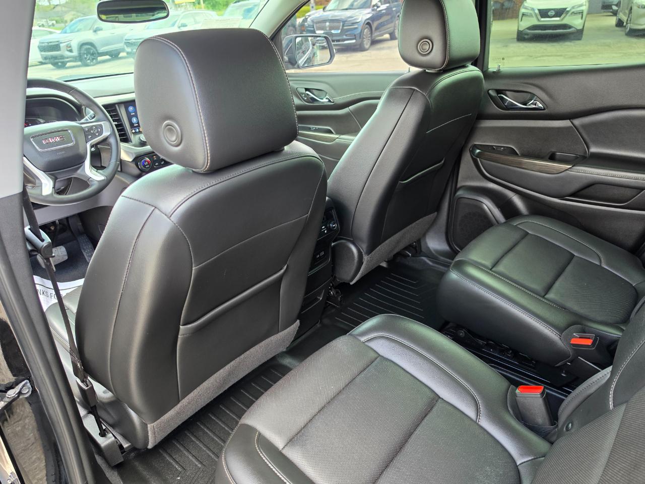 GMC Acadia FWD 4dr SLT 2023