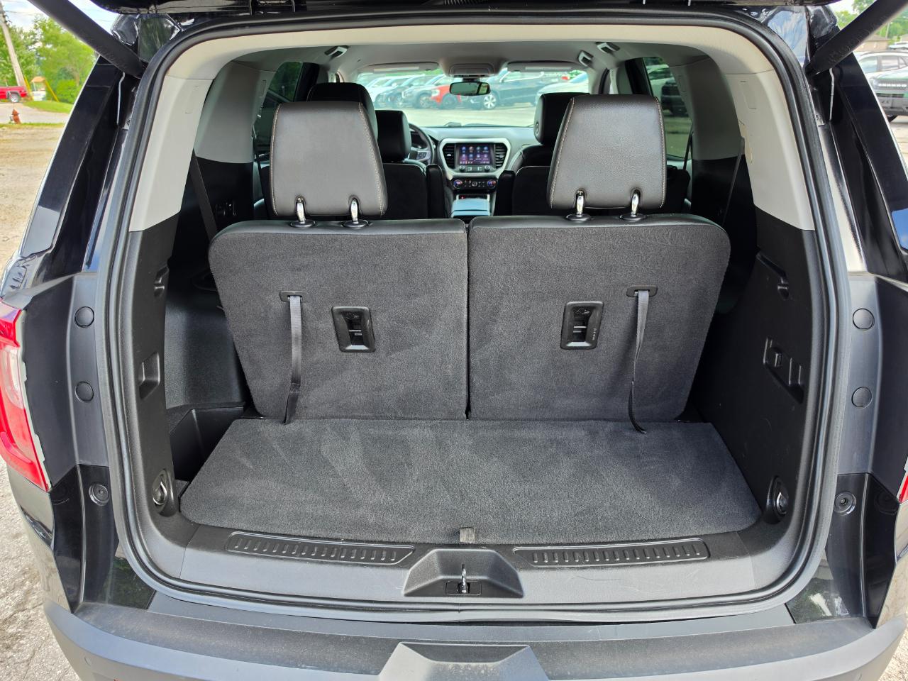 GMC Acadia FWD 4dr SLT 2023