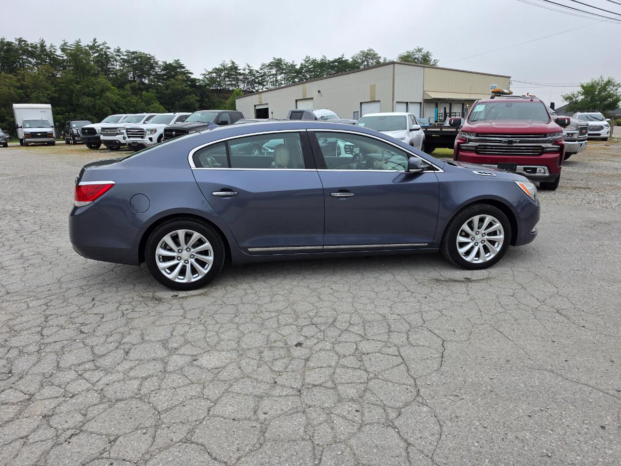 Buick LaCrosse 4dr Sdn Leather FWD 2014