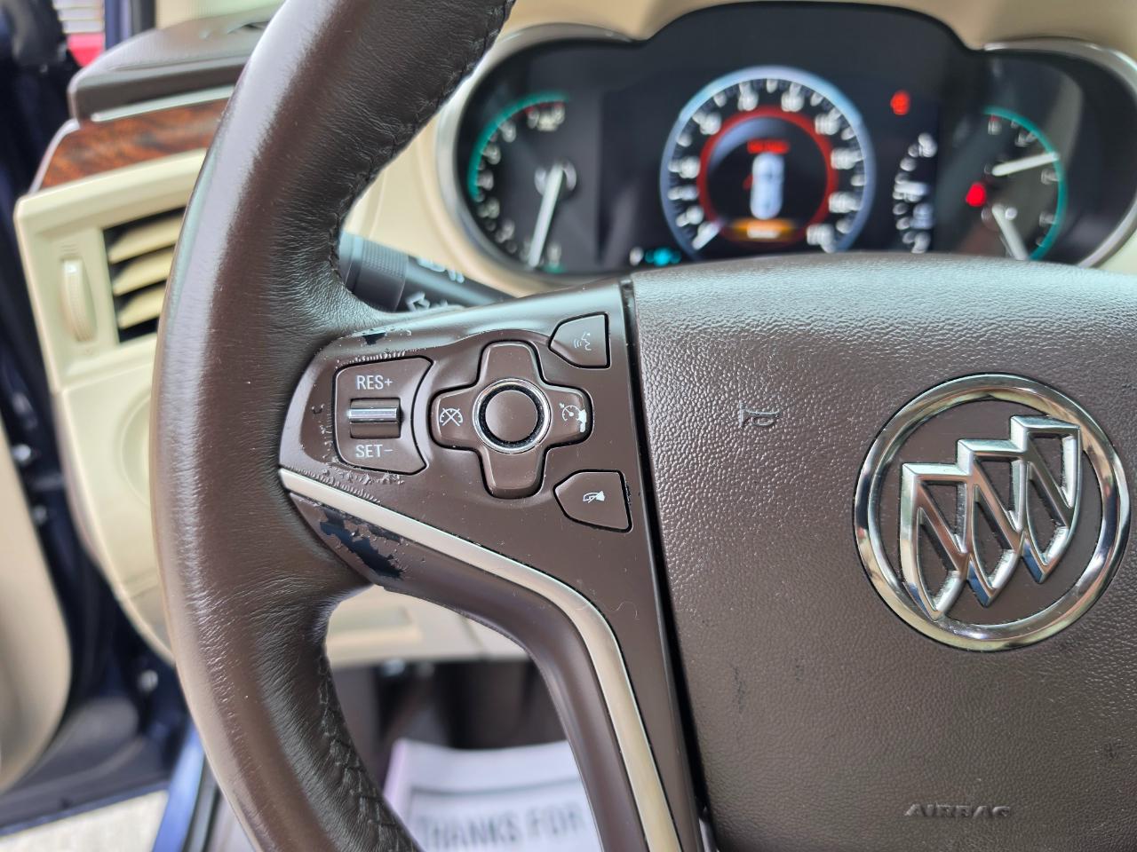 Buick LaCrosse 4dr Sdn Leather FWD 2014