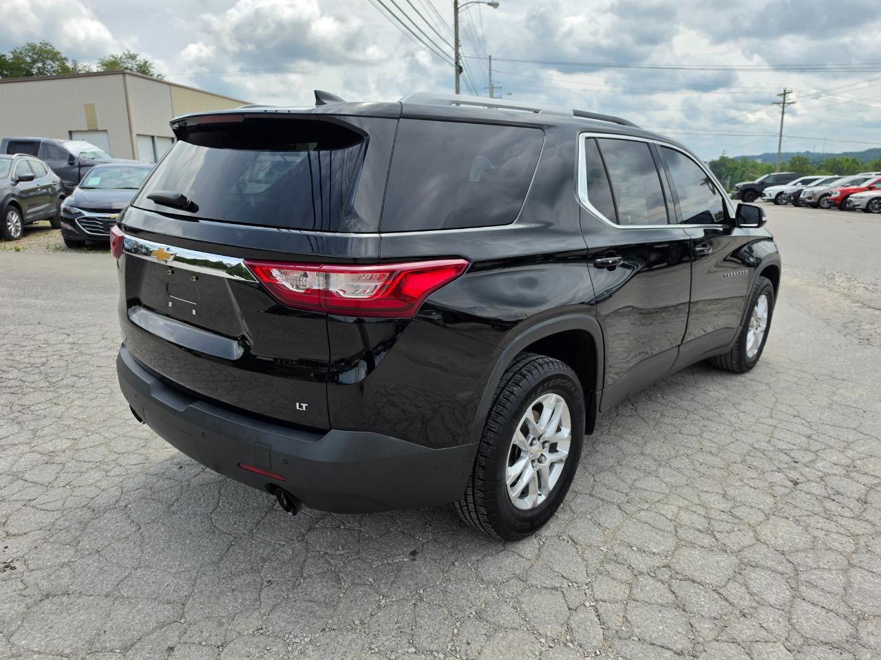 Chevrolet Traverse FWD 4dr LT Cloth w/1LT 2018