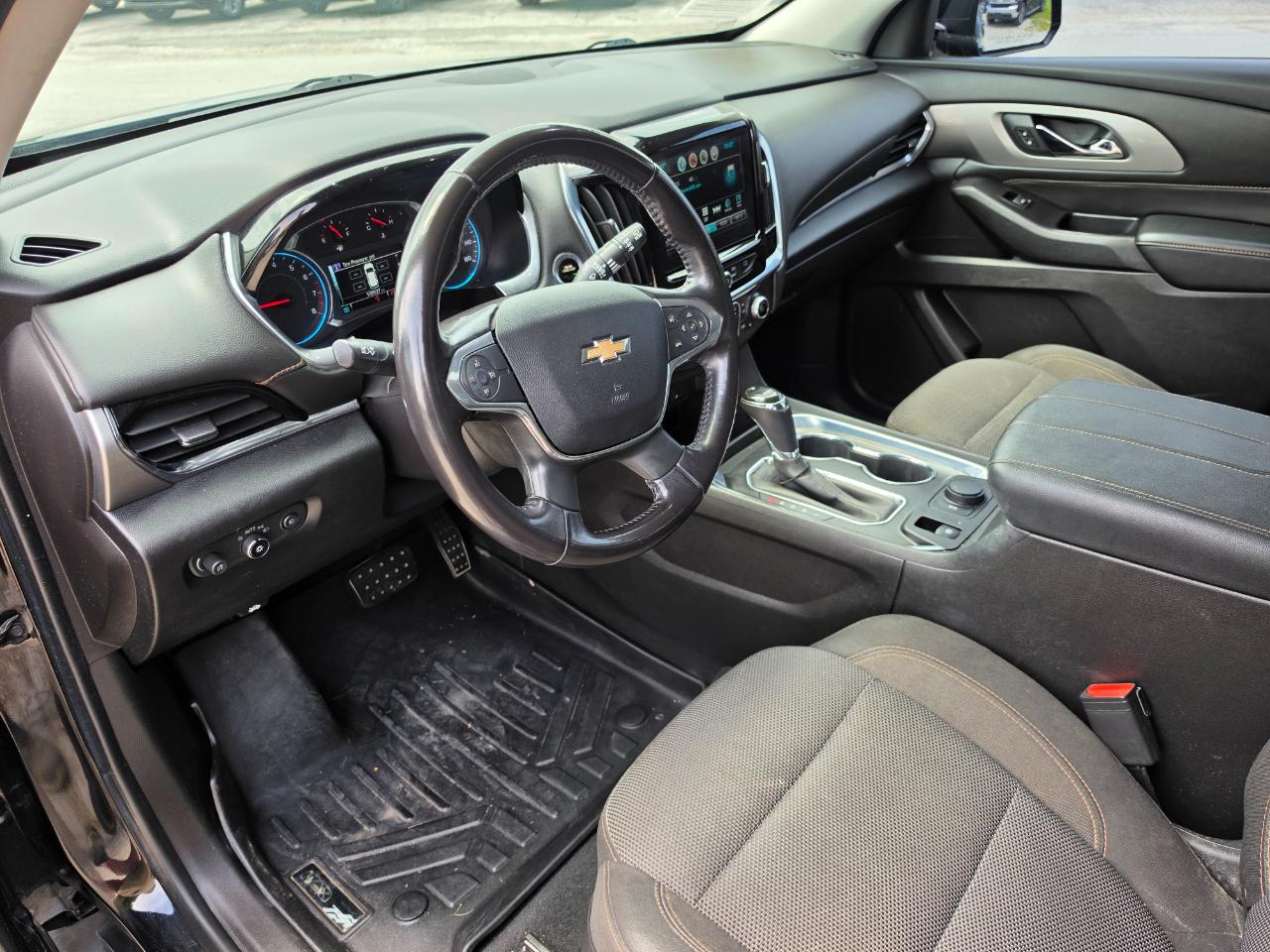 Chevrolet Traverse FWD 4dr LT Cloth w/1LT 2018