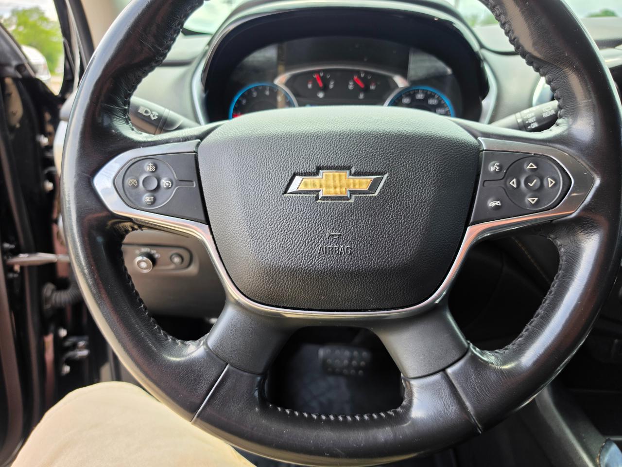 Chevrolet Traverse FWD 4dr LT Cloth w/1LT 2018