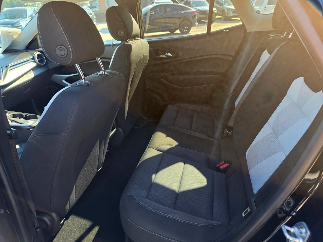 Chevrolet Trax FWD 4dr LS 2025
