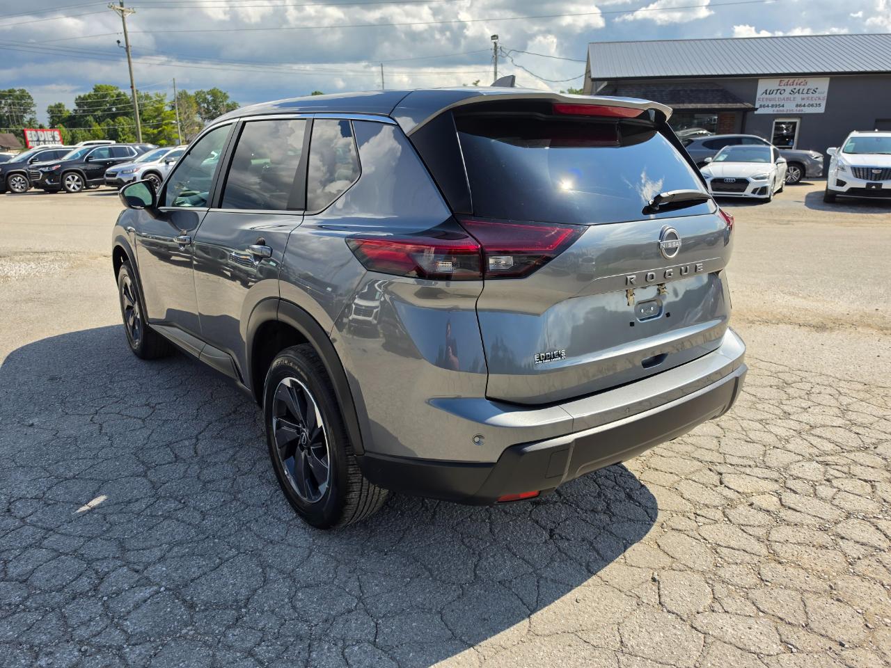 Nissan Rogue FWD SV 2025