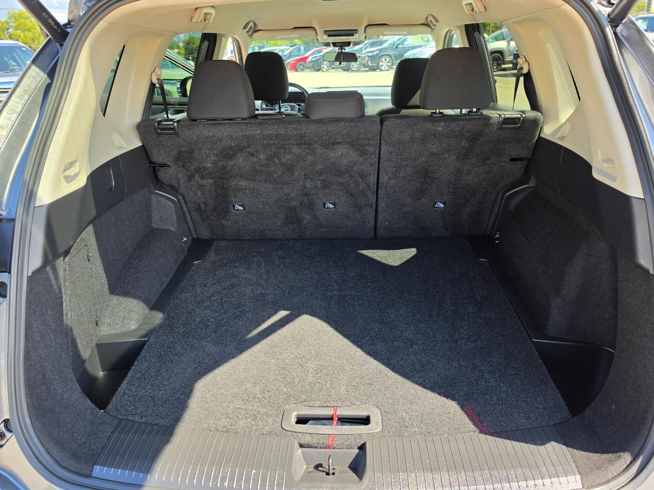 Nissan Rogue FWD SV 2025