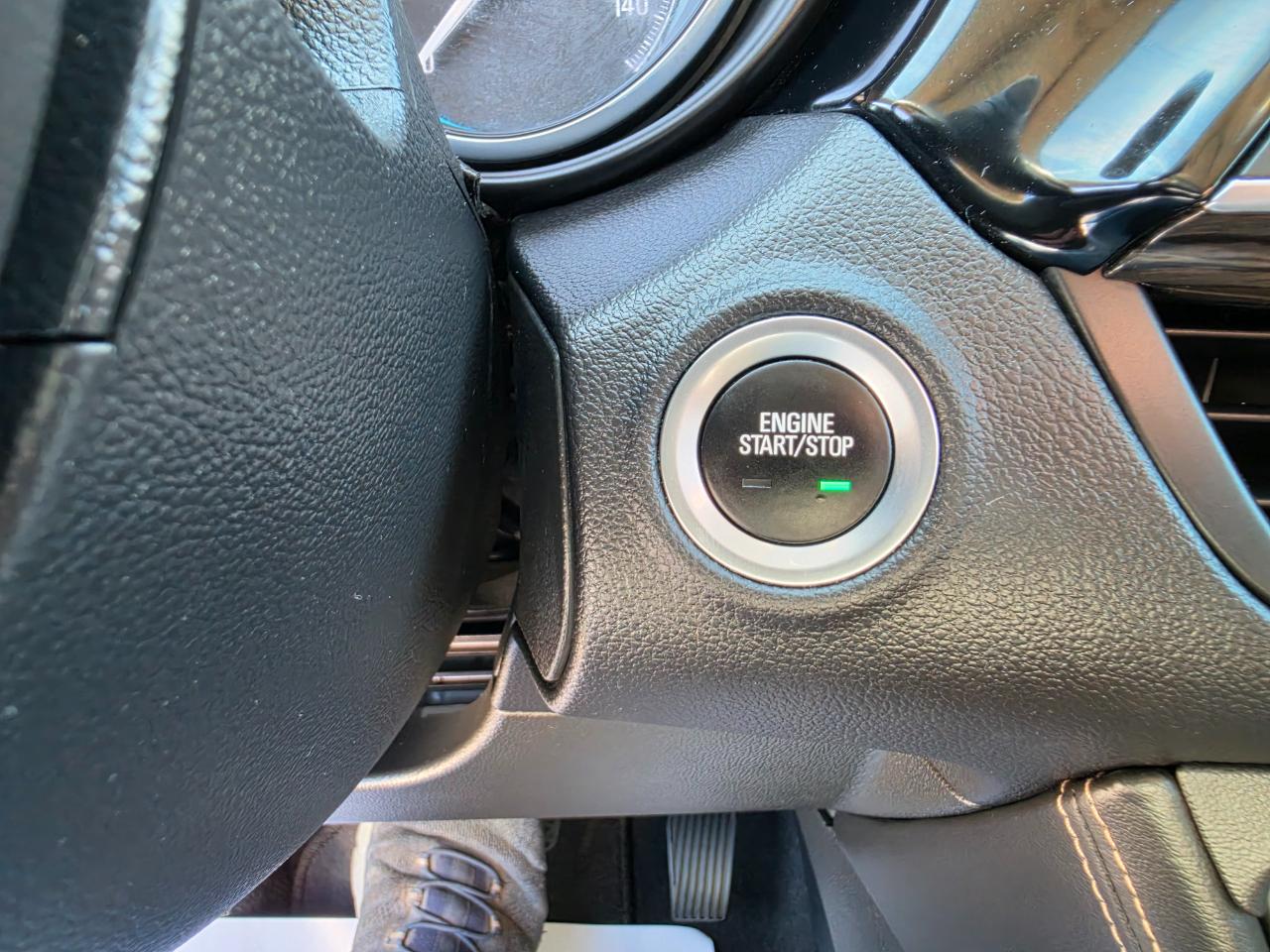 Buick Envision AWD 4dr Essence 2018