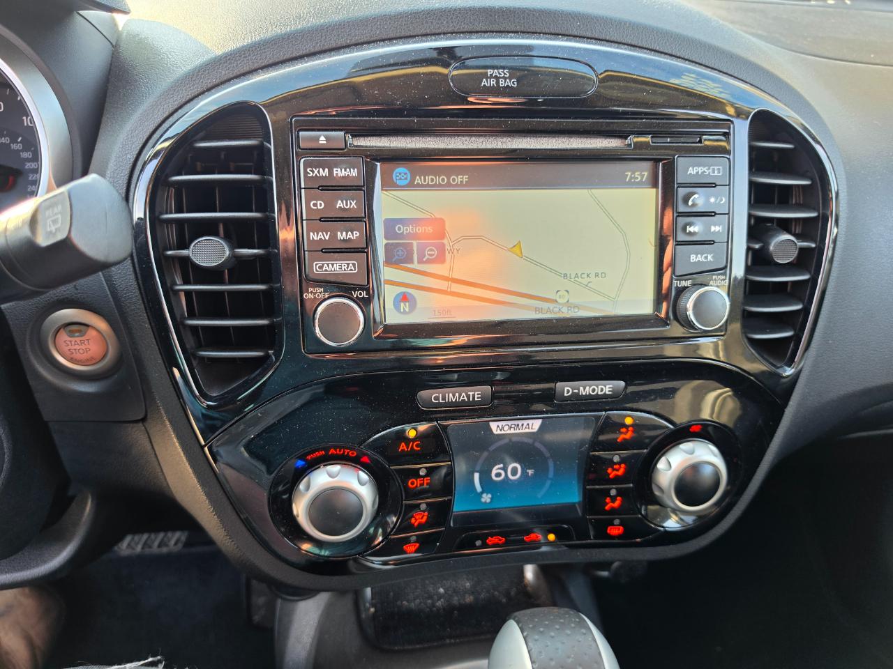 Nissan Juke 5dr Wgn CVT SV AWD 2016