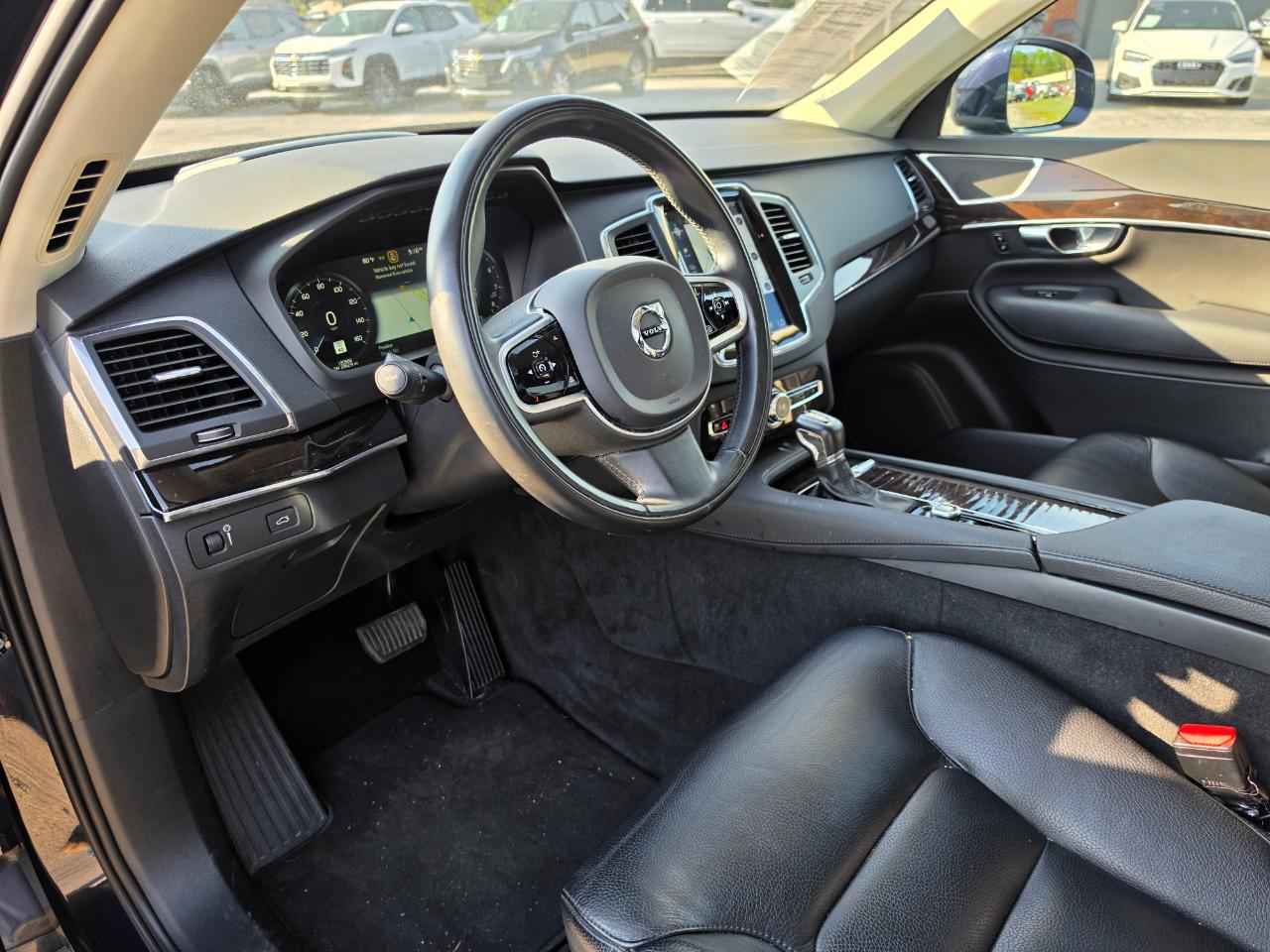 Volvo XC90 T6 AWD Momentum 2019
