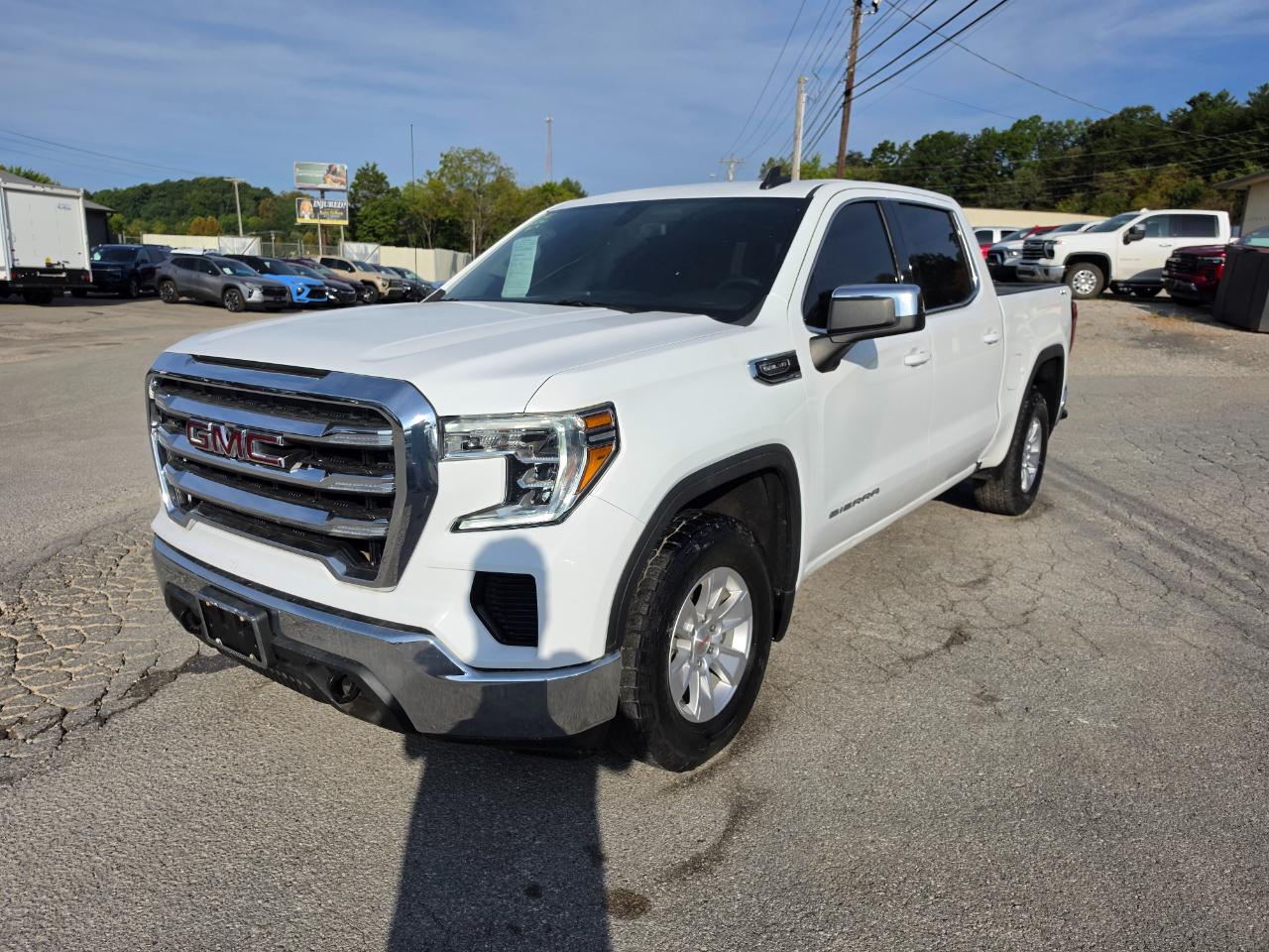 GMC Sierra 1500 4WD Crew Cab 147" SLE 2021