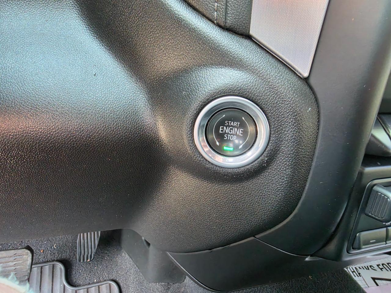 GMC Sierra 1500 4WD Crew Cab 147" SLE 2021