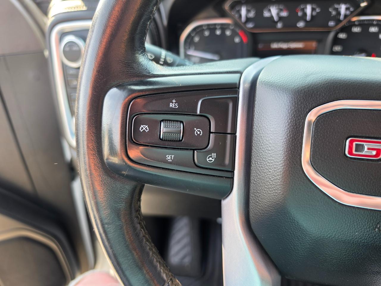 GMC Sierra 1500 4WD Crew Cab 147" SLE 2021