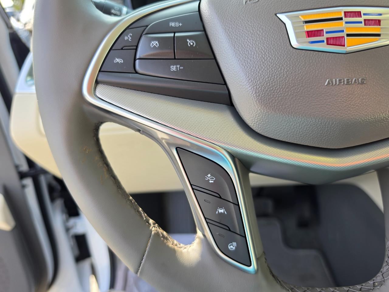 Cadillac XT5 FWD 4dr Premium Luxury 2025