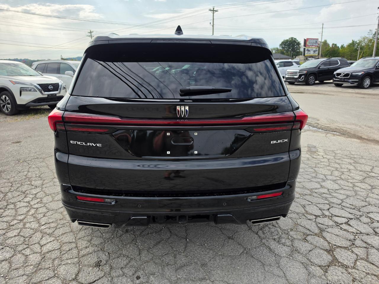 Buick Enclave 4dr Sport Touring 2025