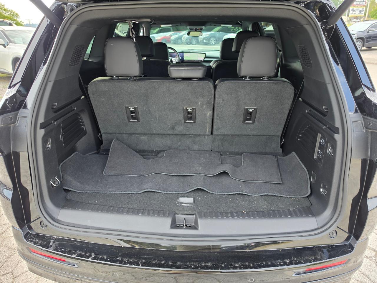 Buick Enclave 4dr Sport Touring 2025
