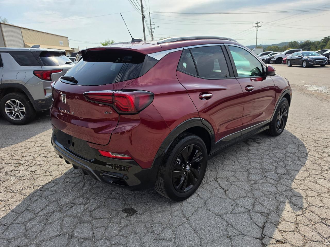 Buick Encore GX FWD 4dr Sport Touring 2024