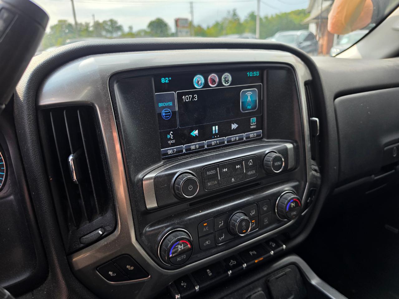 Chevrolet Silverado 1500 4WD Double Cab 143.5" LT w/2LT 2016