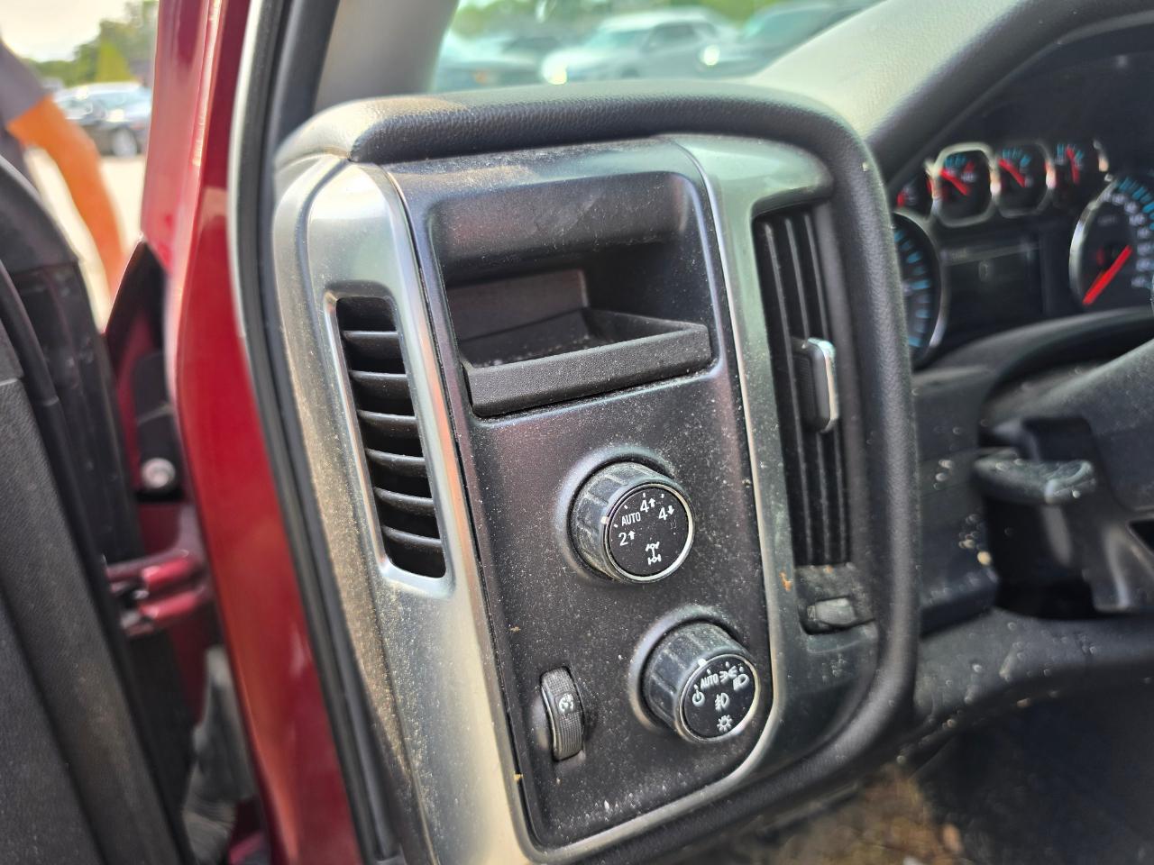 Chevrolet Silverado 1500 4WD Double Cab 143.5" LT w/2LT 2016