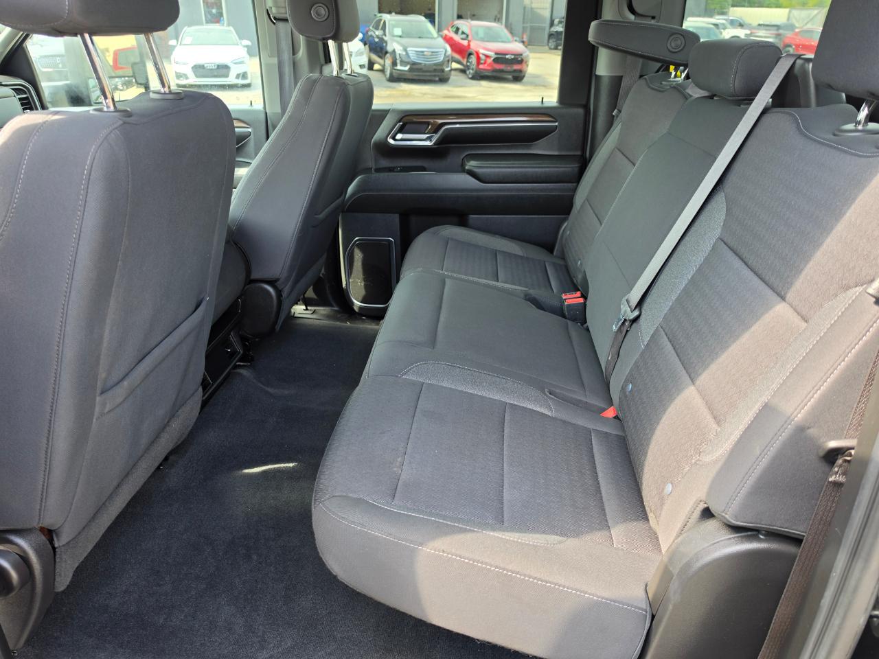 Chevrolet Silverado 3500HD 4WD Crew Cab 159" LT 2024