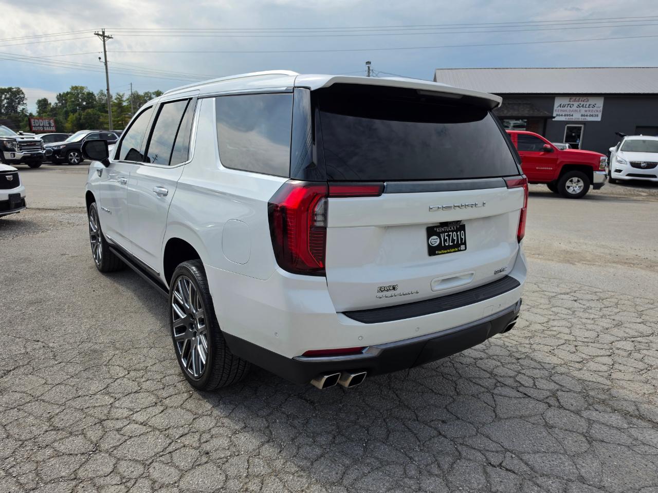 GMC Yukon 4WD 4dr Denali Ultimate 2025