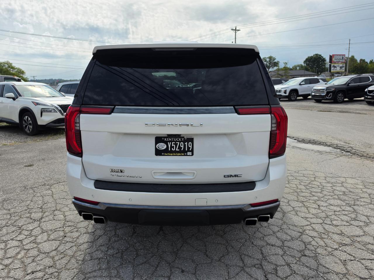 GMC Yukon 4WD 4dr Denali Ultimate 2025