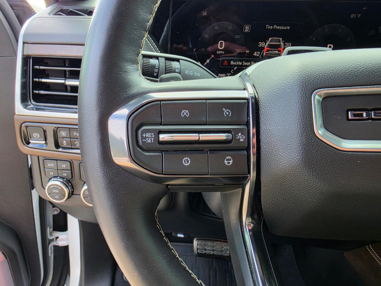 GMC Yukon 4WD 4dr Denali Ultimate 2025