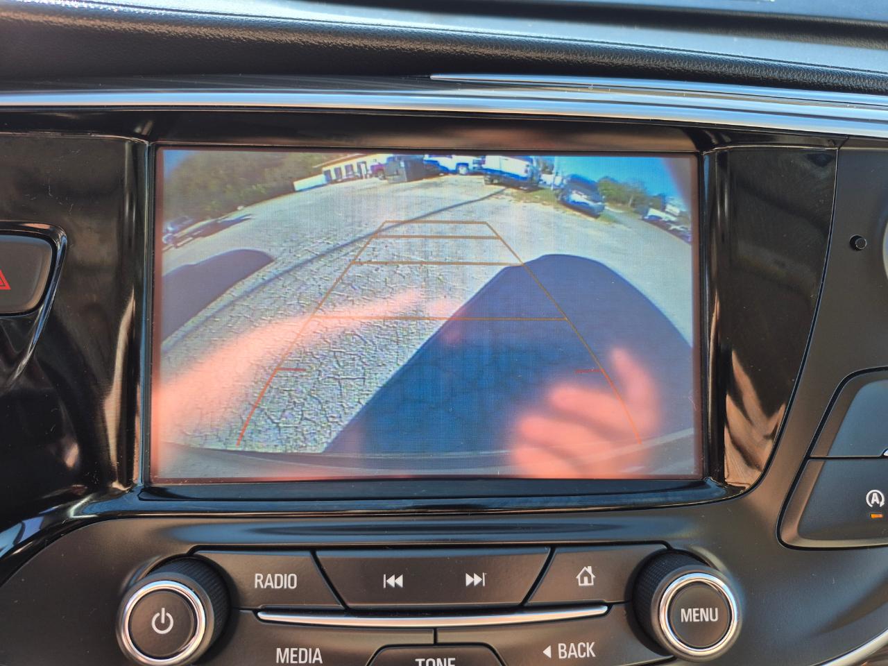 Buick Envision FWD 4dr Essence 2019