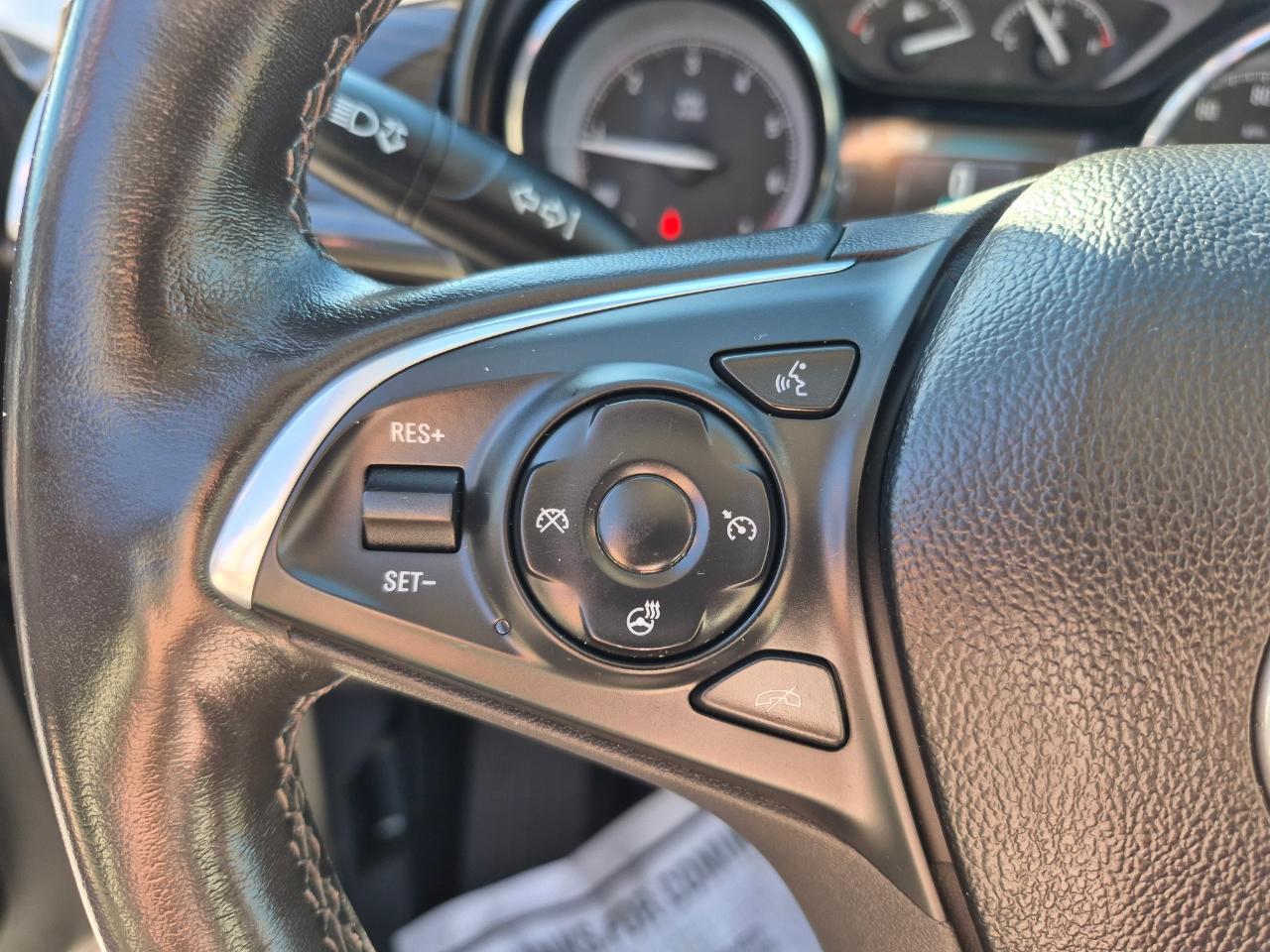 Buick Envision FWD 4dr Essence 2019