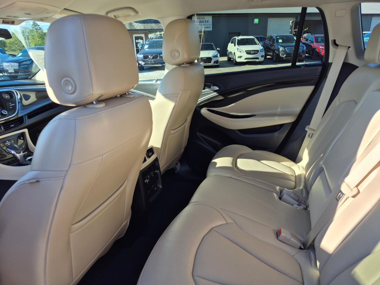Buick Envision FWD 4dr Essence 2019