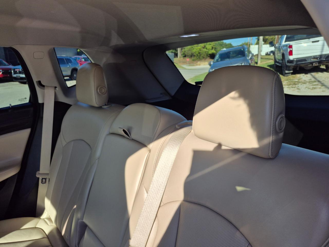 Buick Envision FWD 4dr Essence 2019