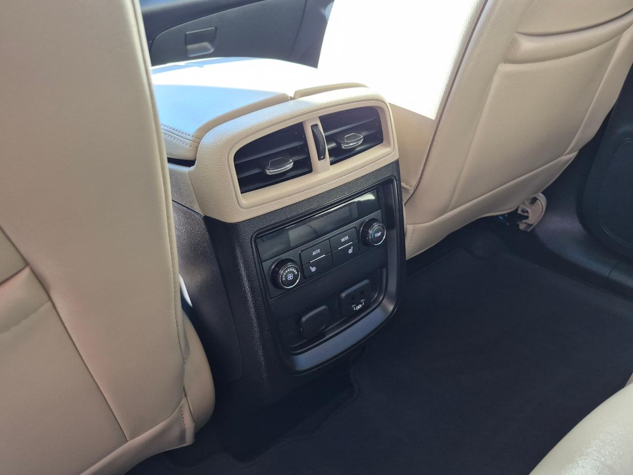 Buick Envision FWD 4dr Essence 2019